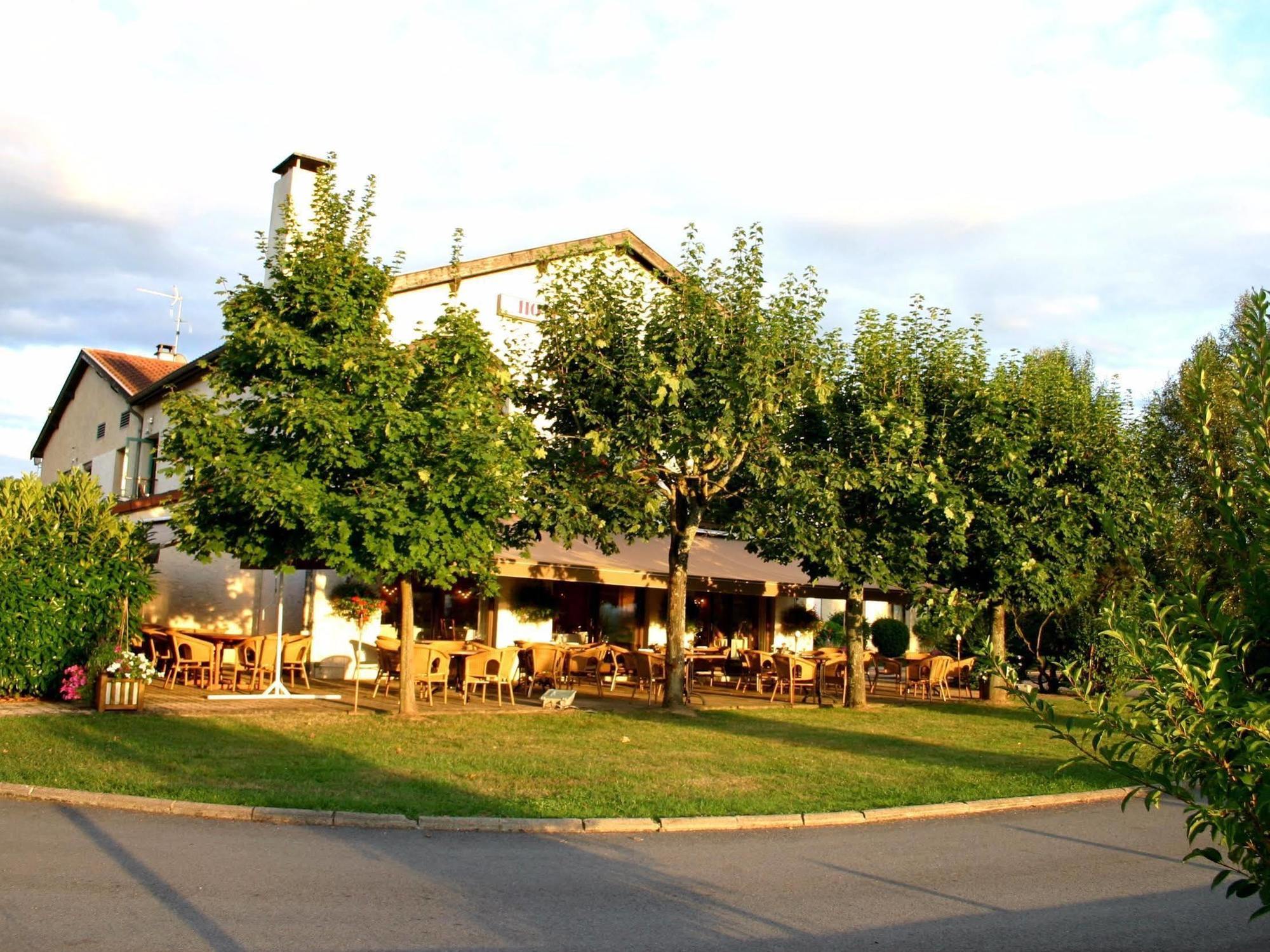 Hotel Relais De L'Abbaye Charlieu Exterior foto